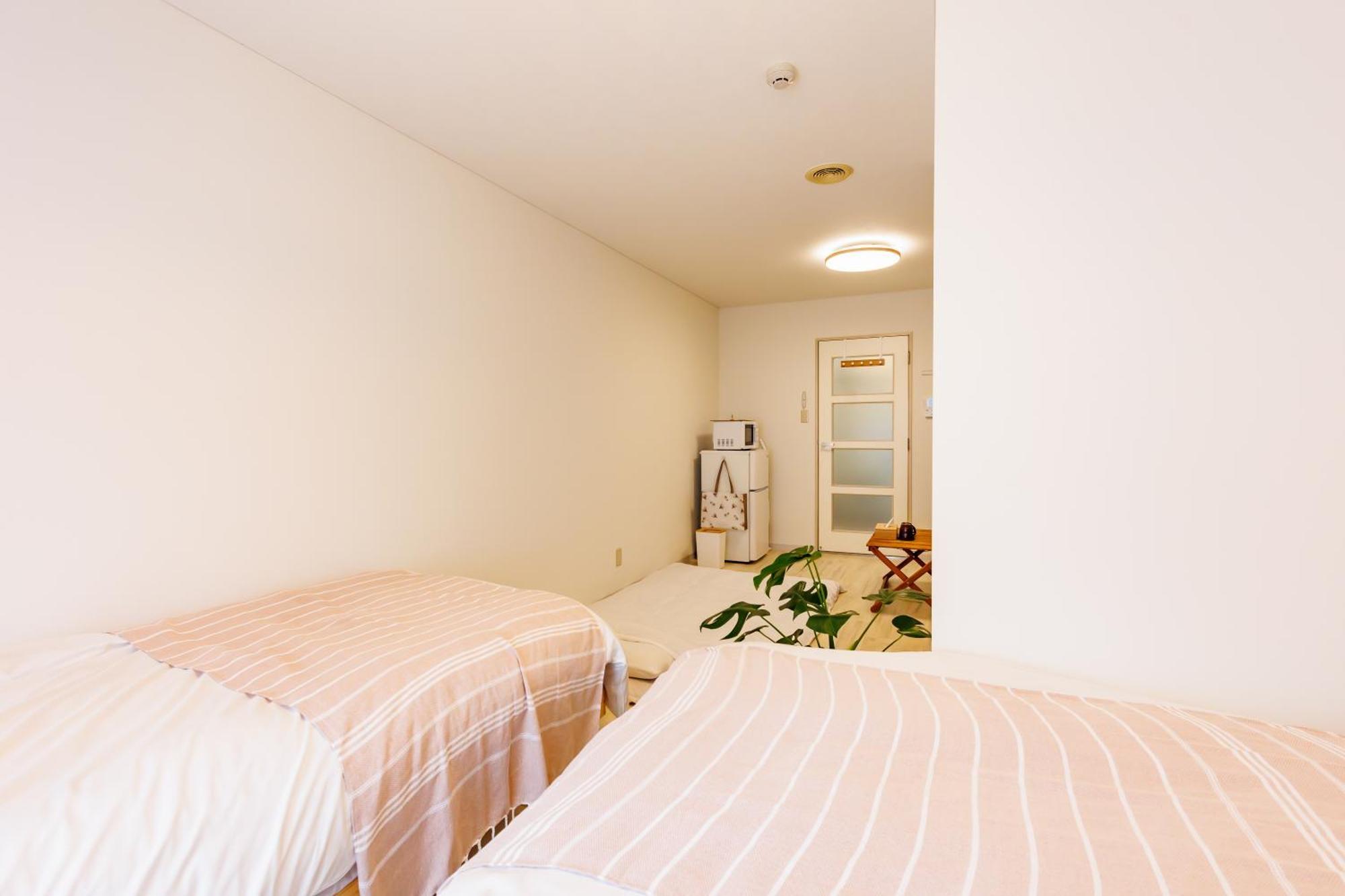 Apartament Hideaway Miyakojima Osaka Zewnętrze zdjęcie